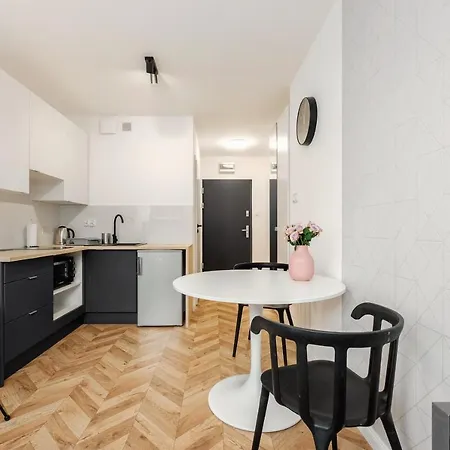 No 41 Apartament * Люблін